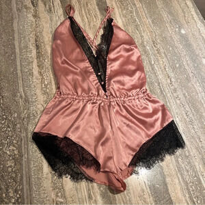 Pink Satiny Sleep Romper with Black Lace Detail Size L